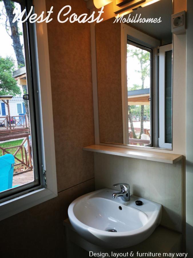 West Coast Mobilhome With Xxl Terrace In Naturist Resort Solaris Fkk Tar-Vabriga Exterior photo